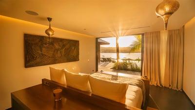 Luxury Villa Photo #55