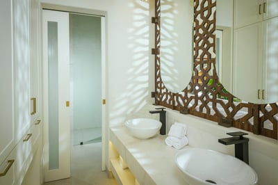 Luxury Villa Photo #25