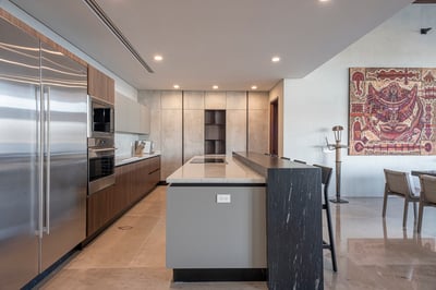 Luxury Villa Photo #17