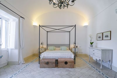Luxury Villa Photo #85