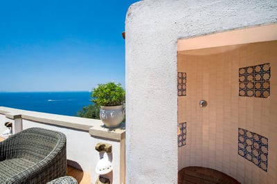 Luxury Villa Photo #22