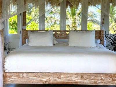 Luxury Villa Photo #24