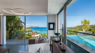 Luxury Villa Photo #25