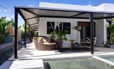 Luxury Villa Photo #4