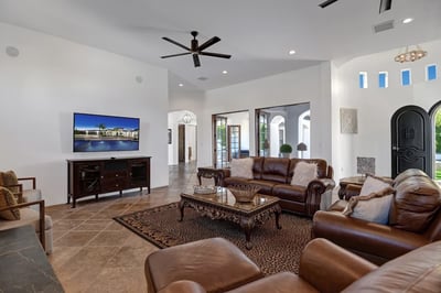 Luxury Villa Photo #19