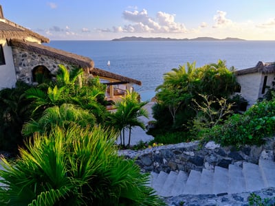 Luxury Villa Photo #15