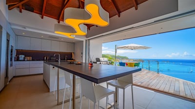 Luxury Villa Photo #25