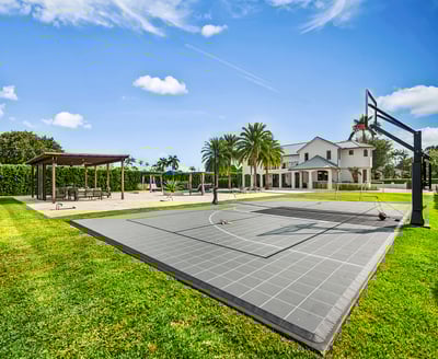 Luxury Villa Photo #12