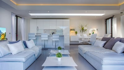 Luxury Villa Photo #17