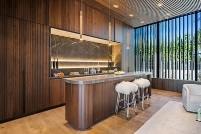 Luxury Villa Photo #18