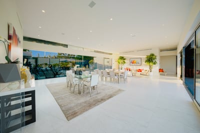 Luxury Villa Photo #20