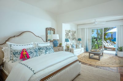 Luxury Villa Photo #31