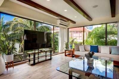 Luxury Villa Photo #15