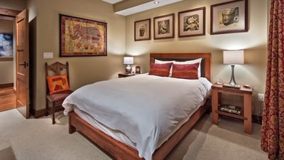Queen bedroom