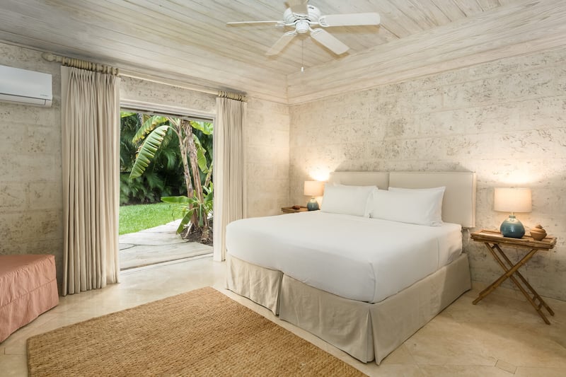 Bluff House and Cottage