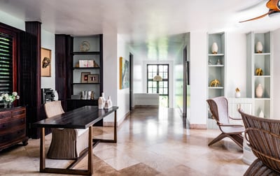 Luxury Villa Photo #15