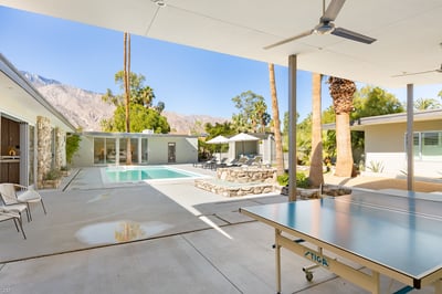 Luxury Villa Photo #9