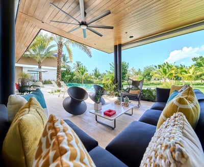 Luxury Villa Photo #7