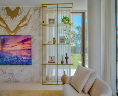 Luxury Villa Photo #13