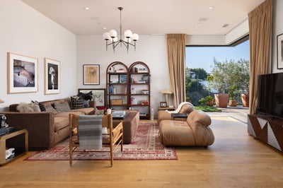 Luxury Villa Photo #22