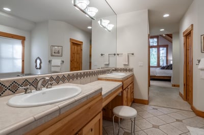 Luxury Villa Photo #25