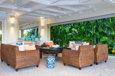 Luxury Villa Photo #11