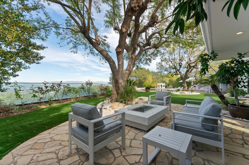 Stone Oak Estate