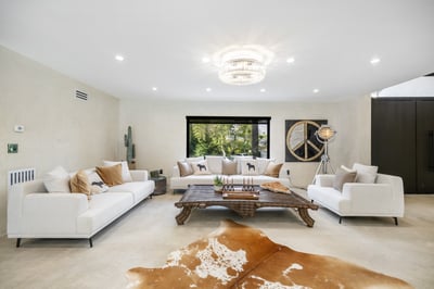 Luxury Villa Photo #8