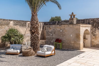 Luxury Villa Photo #12