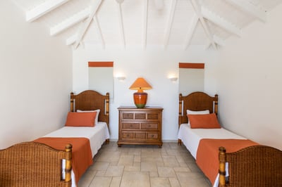 Luxury Villa Photo #42