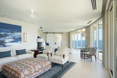 Honeymoon Suite