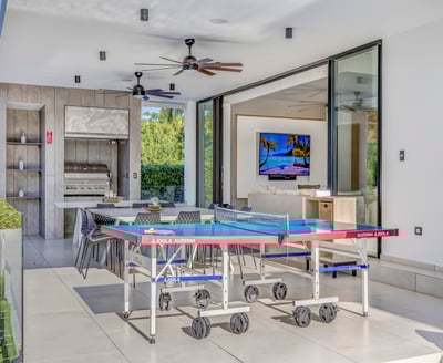 Luxury Villa Photo #17