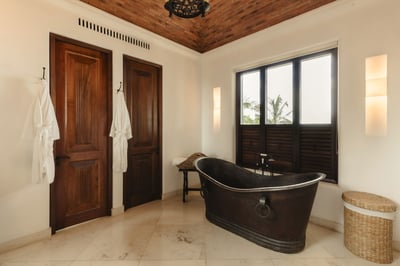 Luxury Villa Photo #61