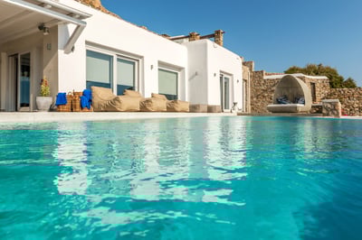 Luxury Villa Photo #2