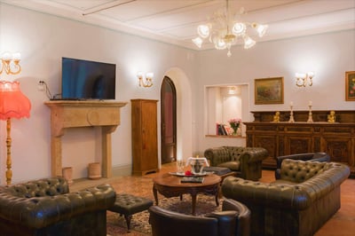 Luxury Villa Photo #25
