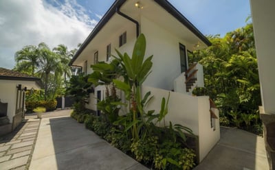 Luxury Villa Photo #13