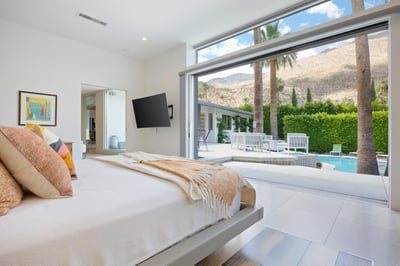 Luxury Villa Photo #21