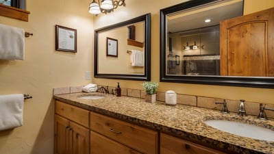King 1 ensuite