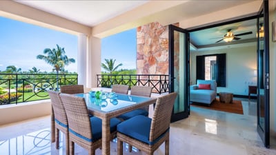 Luxury Villa Photo #2