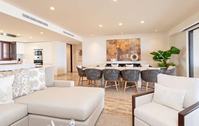 Luxury Villa Photo #19