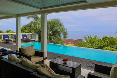Luxury Villa Photo #7