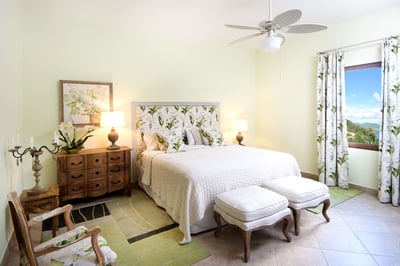 Luxury Villa Photo #7