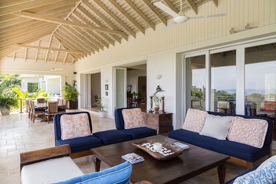 Luxury Villa Photo #11