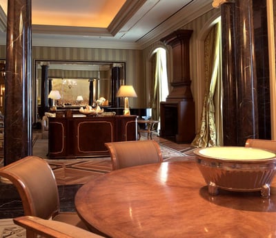 Luxury Villa Photo #3