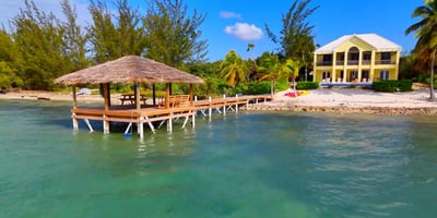 Luxury Villa Photo #2
