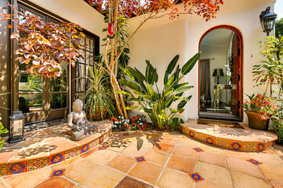 Luxury Villa Photo #14