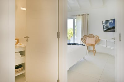Luxury Villa Photo #49