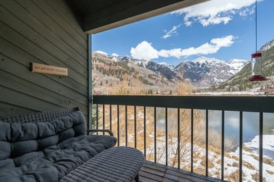 Luxury Villa Photo #4