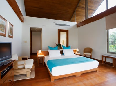Luxury Villa Photo #28