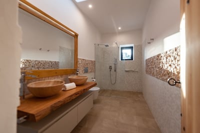 Luxury Villa Photo #33